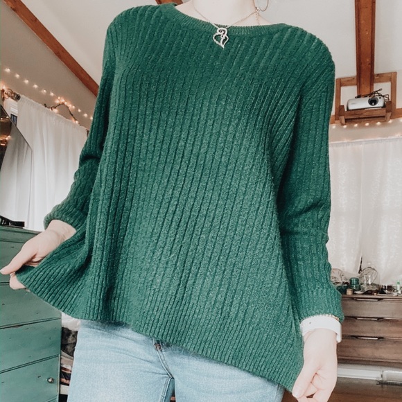 Oversized Sweater - Picture 4 of 4